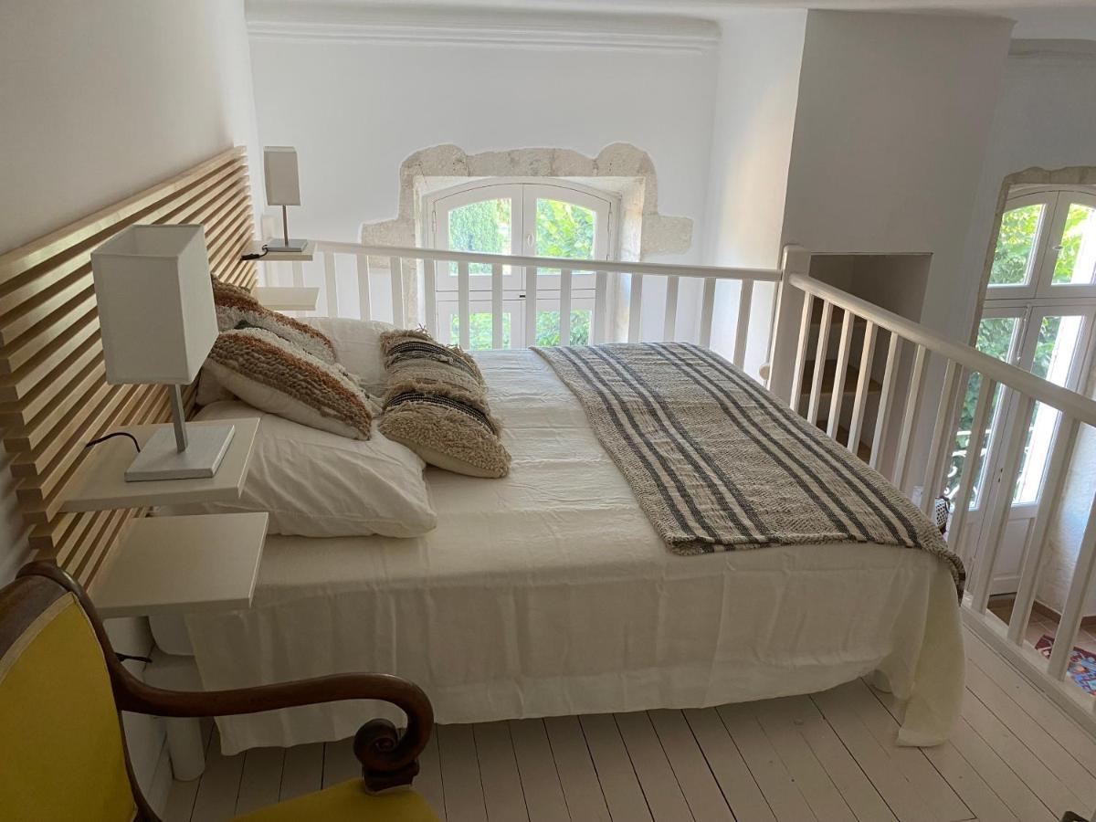 Duplex De Charme Apartment Villeneuve-les-Avignon Luaran gambar
